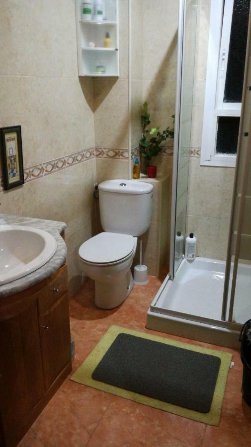 Comoda Habitacion San Vicente Raspeig Bagian luar foto