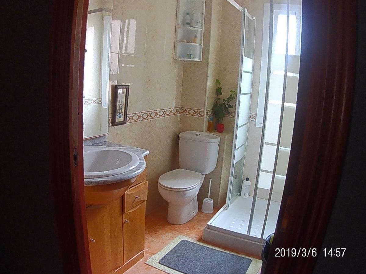 Comoda Habitacion San Vicente Raspeig Bagian luar foto